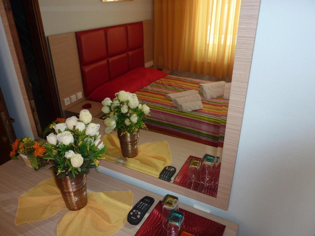 Hotel White Rose Beach Olympiakí Aktí Exterior foto