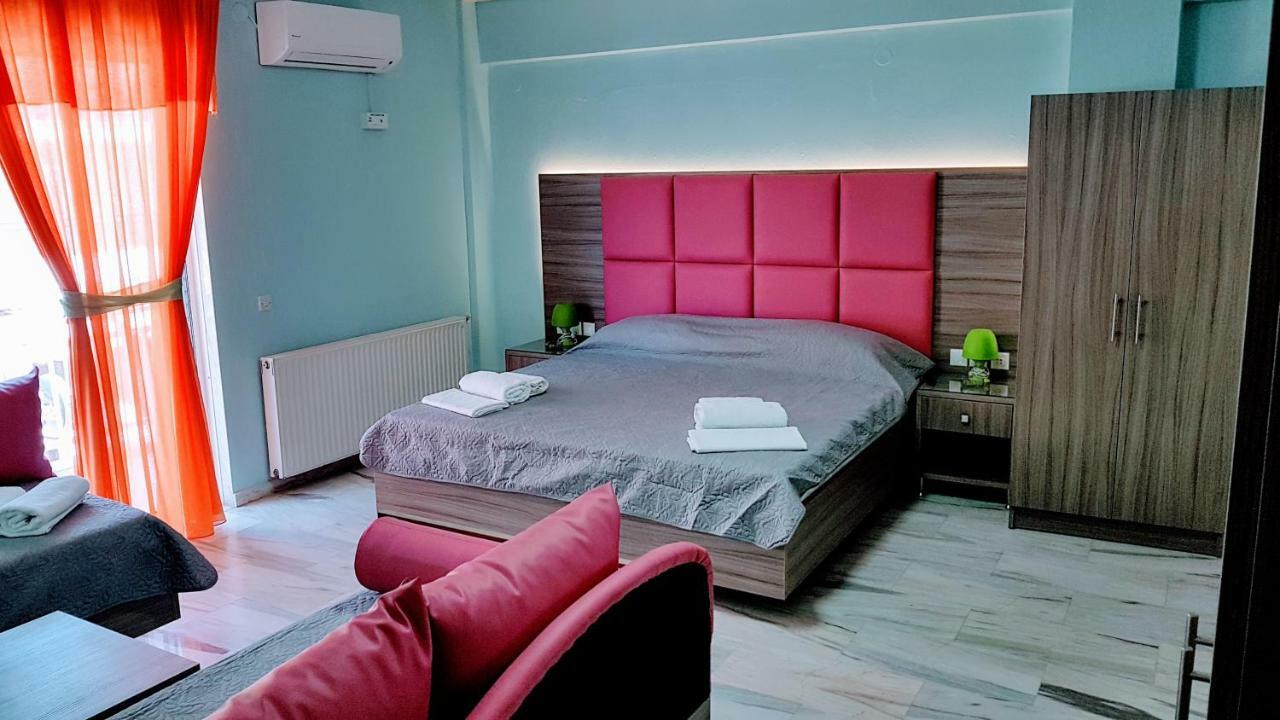 Hotel White Rose Beach Olympiakí Aktí Exterior foto